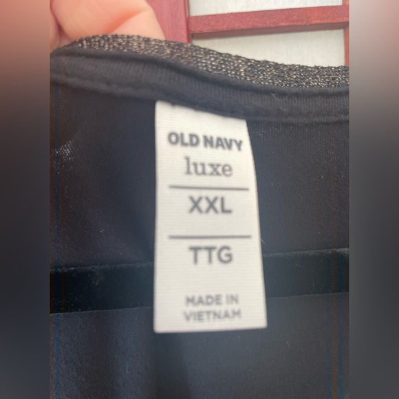 OLD NAVY LUXE Gold Tread Trim Top - Picture 2 of 3